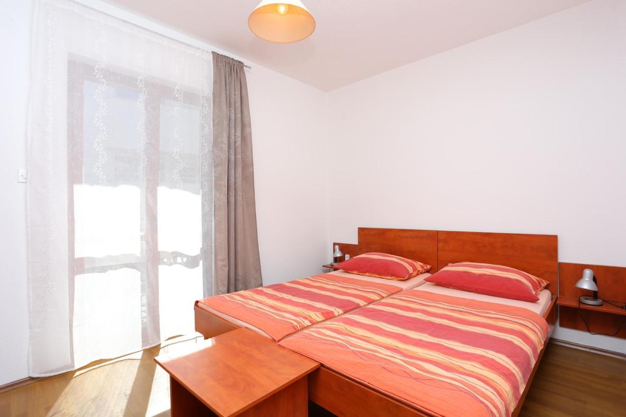 Apartments By The Sea Arbanija, Ciovo - 17332 Trogir Exterior foto