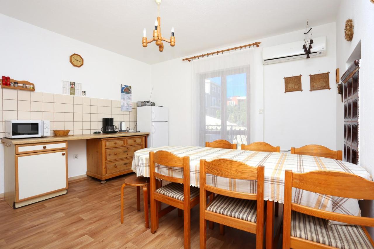 Apartments By The Sea Arbanija, Ciovo - 17332 Trogir Exterior foto